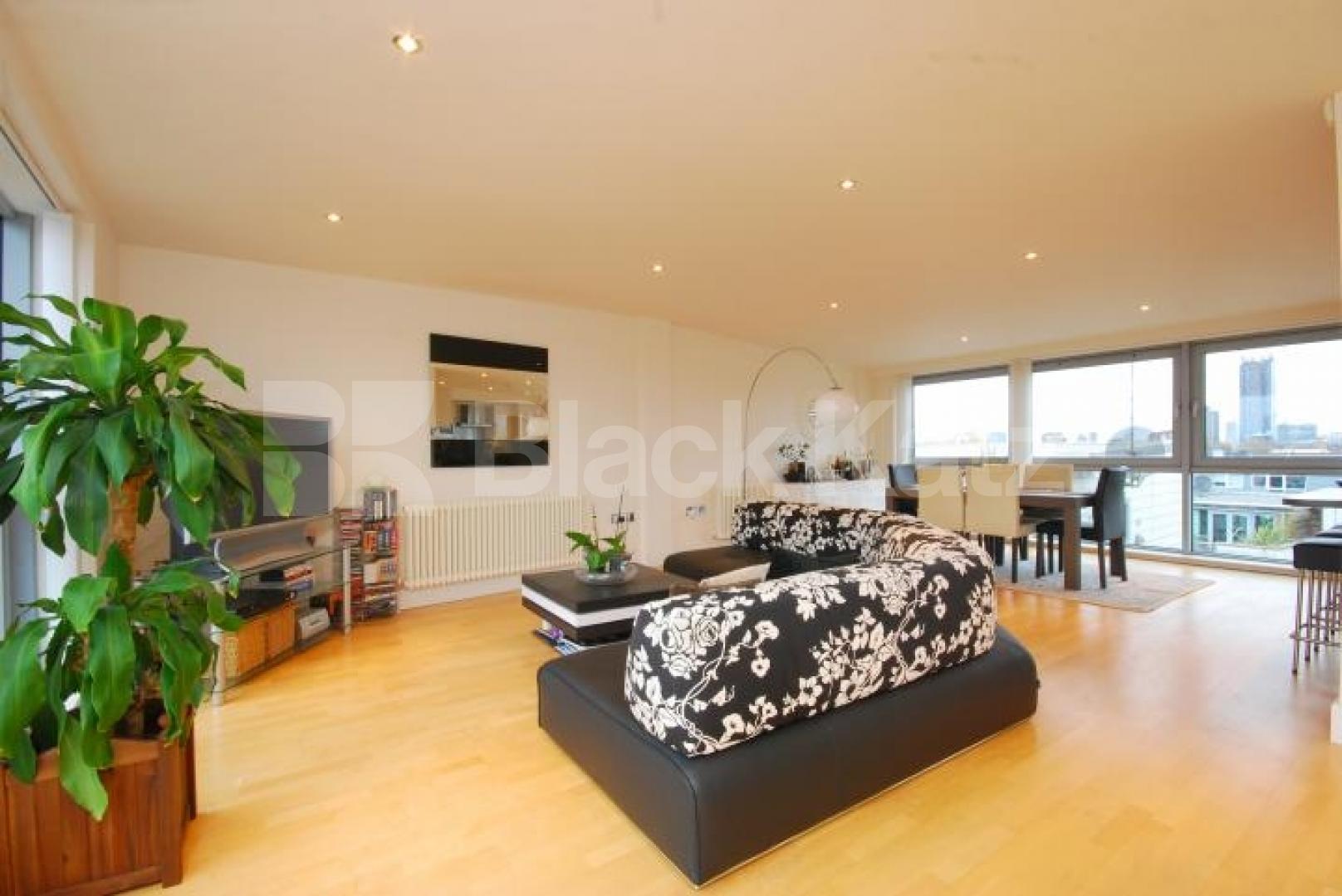 			LET , 2 Bedroom, 1 bath, 1 reception Penthouse			 Grosvenor Terrace, Camberwell